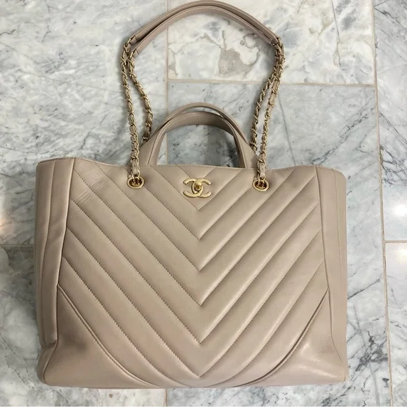 CHANEL Taupe CC Lambskin Chevron Quilted Leather Chain Statement Shopper Tote - Picture 12 of 15